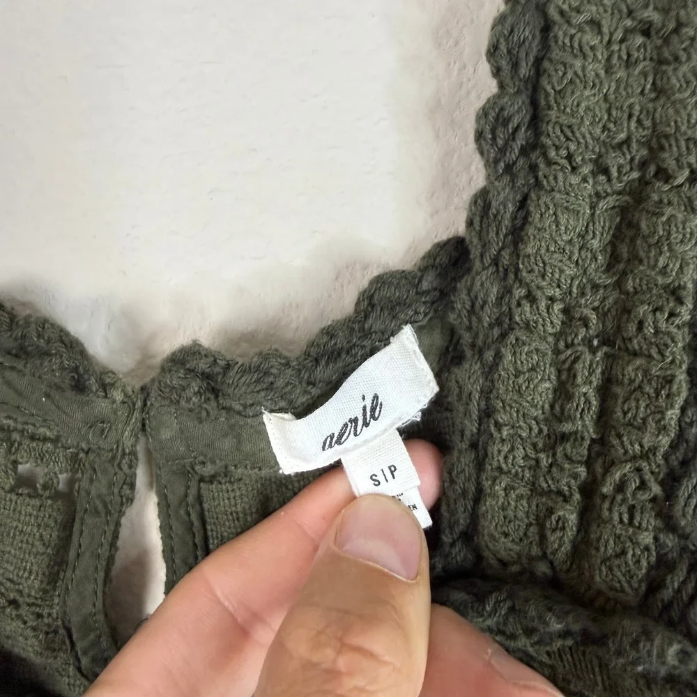 Aerie Cropped Tank Top Women Small Olive Green Crochet Eyelet Boho Square Neck